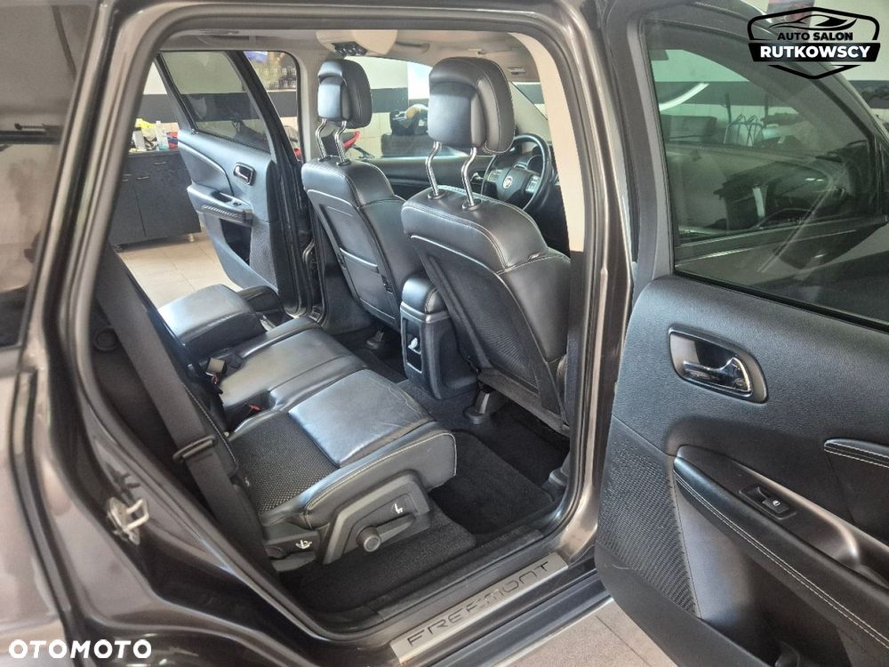 Fiat Freemont 2.0 Multijet 16V DPF Automatik Allrad Cross - 32