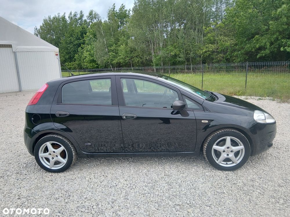 Fiat Grande Punto - 1
