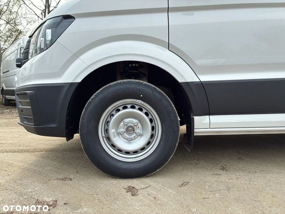 Volkswagen Crafter 35 Furgon L3/H2, 2.0 TDI 140 KM, Wysoki dach, r.o. 3640mm - 40