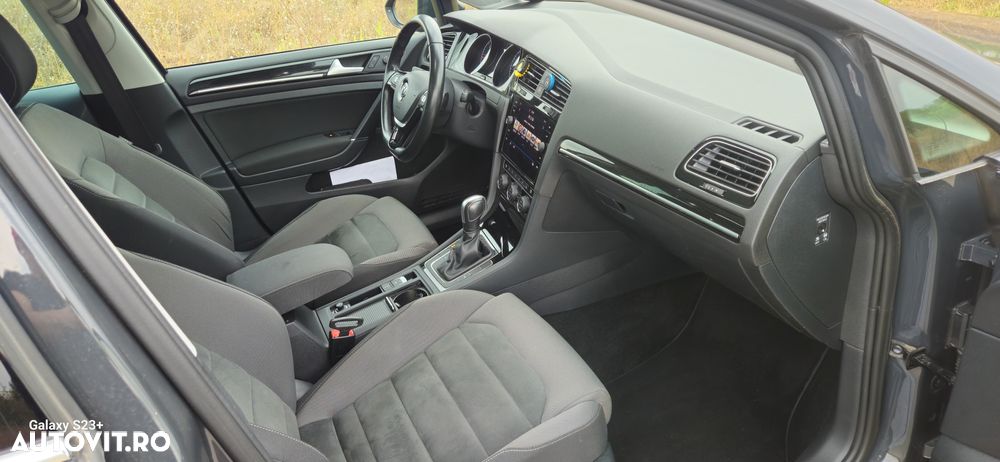 Volkswagen Golf 2.0 BlueTDI DSG Highline - 11