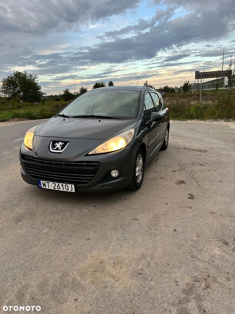 Peugeot 207 - 3