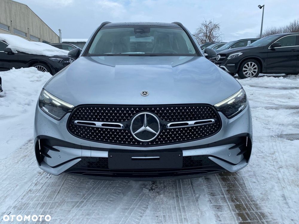 Mercedes-Benz GLC - 6