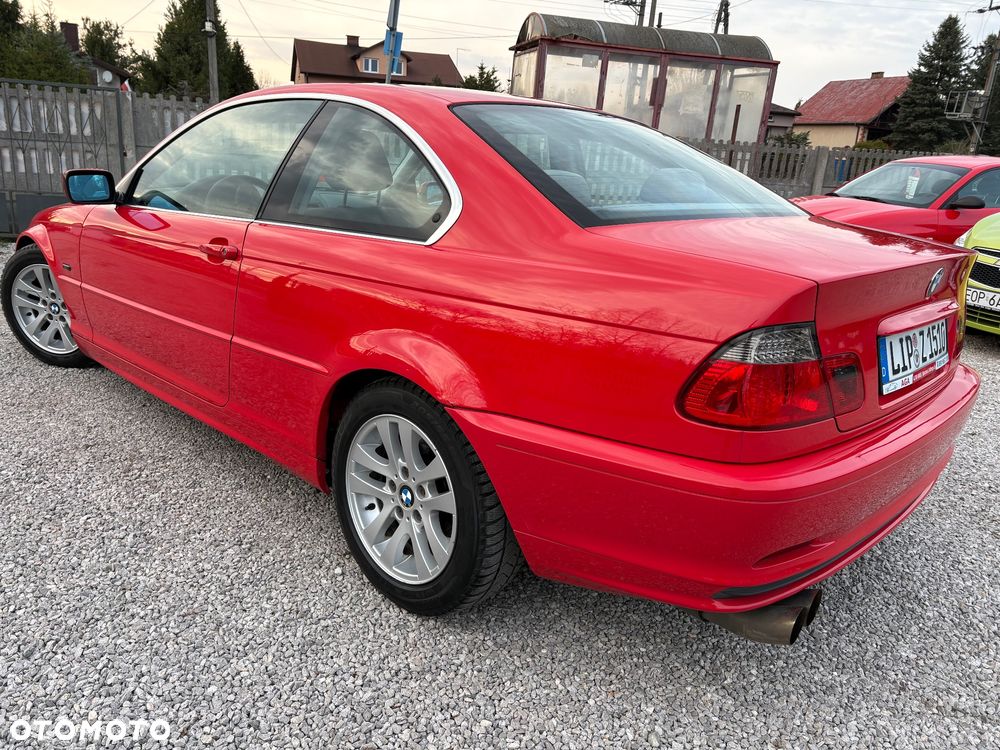 BMW Seria 3 323i - 17