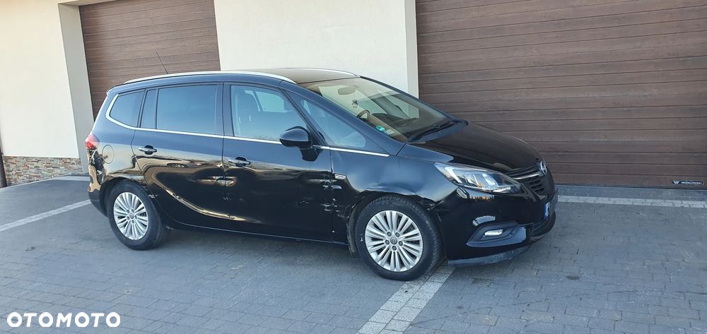 Opel Zafira - 4