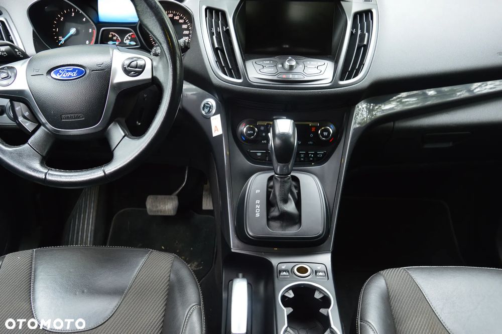 Ford Kuga 2.0 TDCi 4WD Titanium - 16