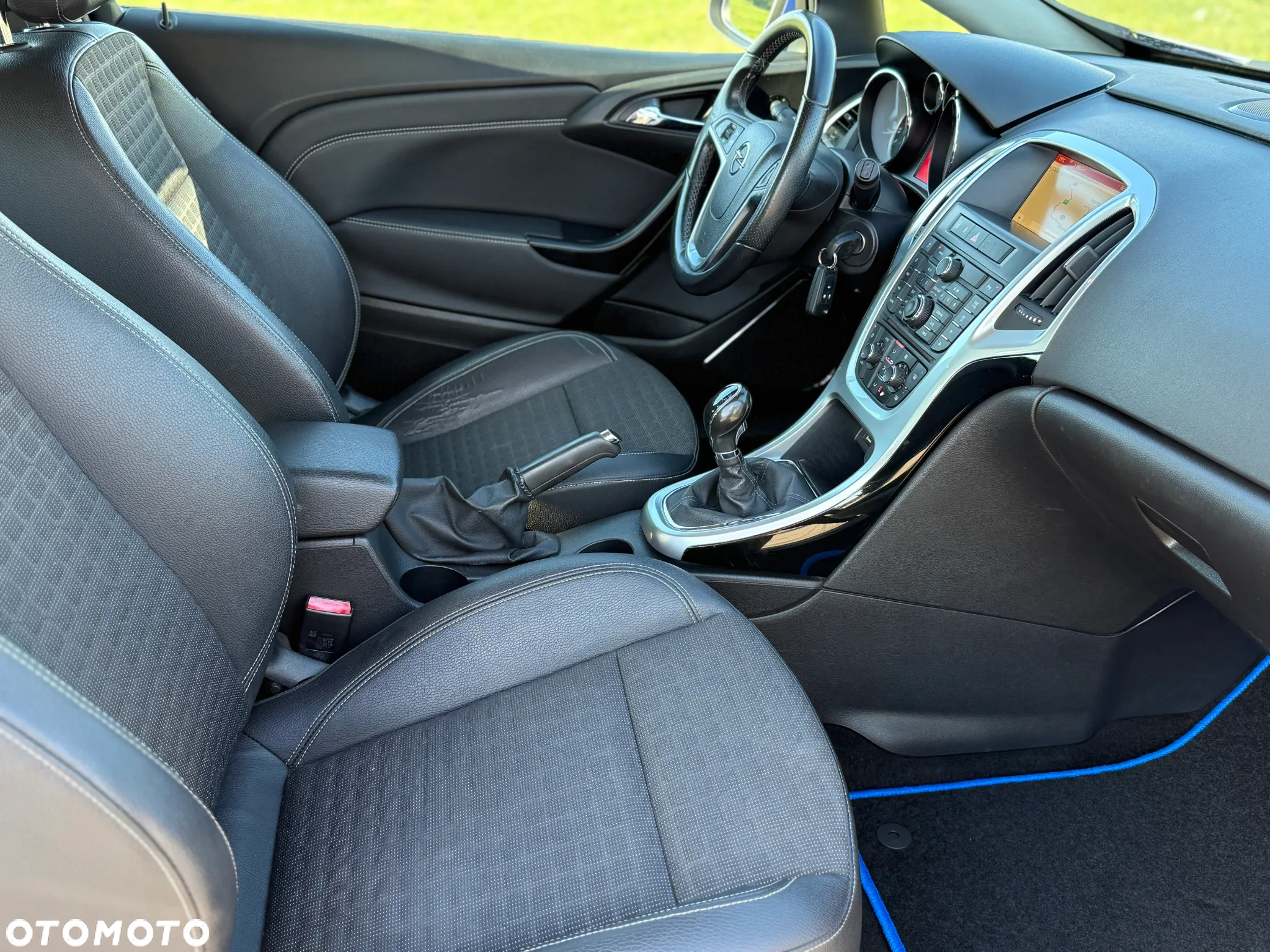 Opel Astra IV GTC 1.6 CDTI Enjoy S&S - 18