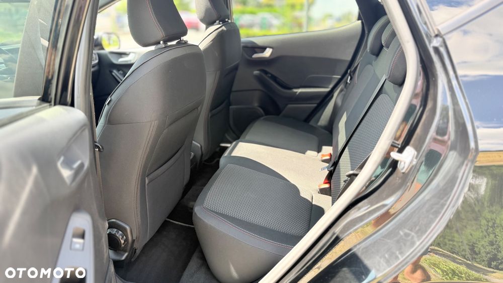 Ford Fiesta 1.0 EcoBoost S&S ST-LINE - 23