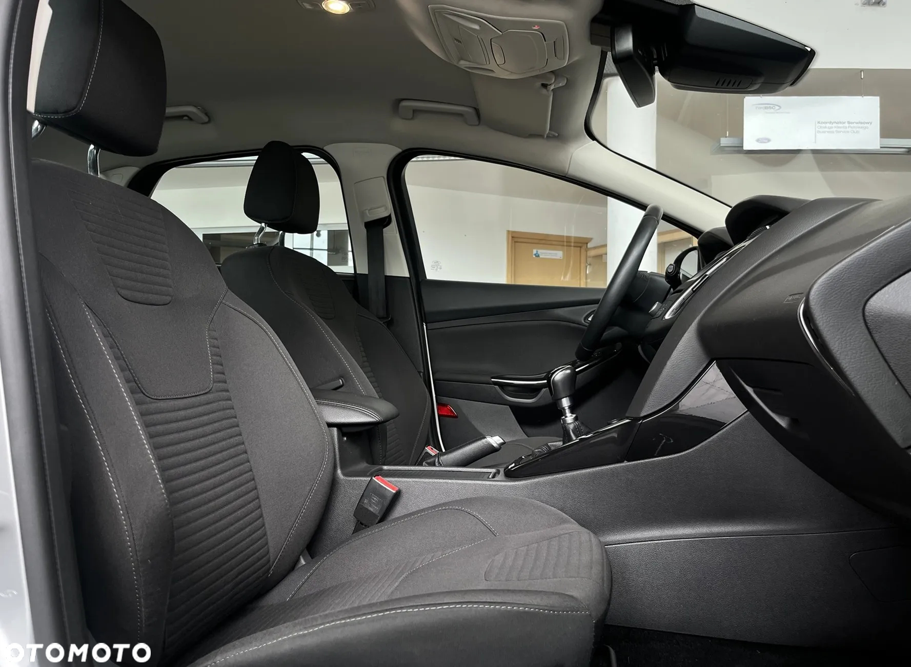 Ford Focus 1.5 EcoBoost Start-Stopp-System TITANIUM - 23