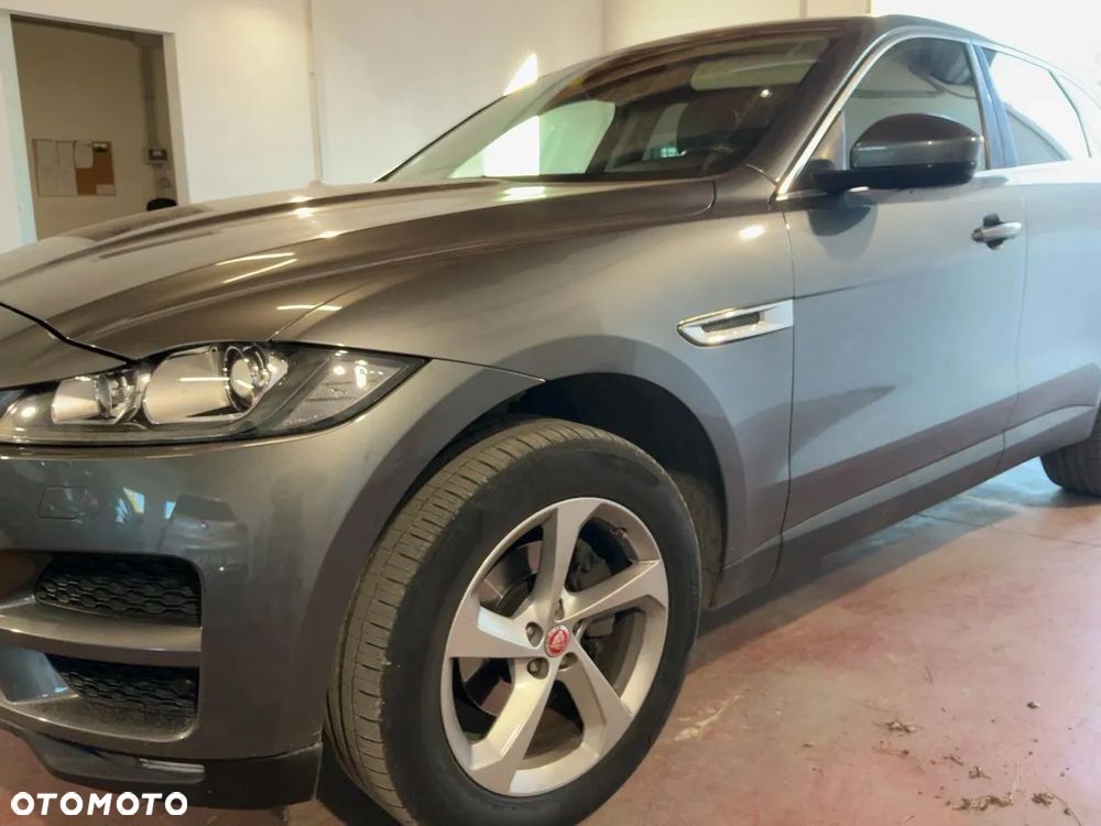 Jaguar F-Pace 2.0 i4D AWD Prestige - 21