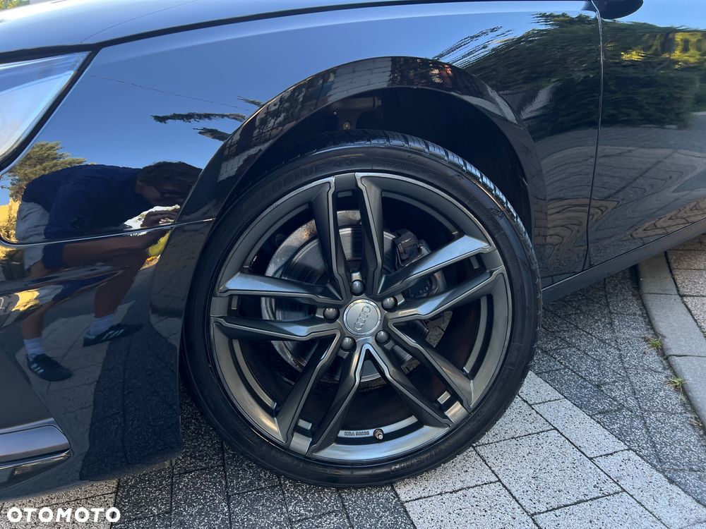 Audi A4 Avant - 10