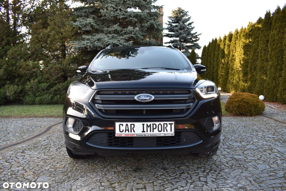 Ford Kuga 1.5 EcoBoost 2x4 ST-Line - 28