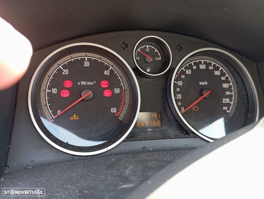 Opel Astra 1.3 CDTI Cosmo - 11