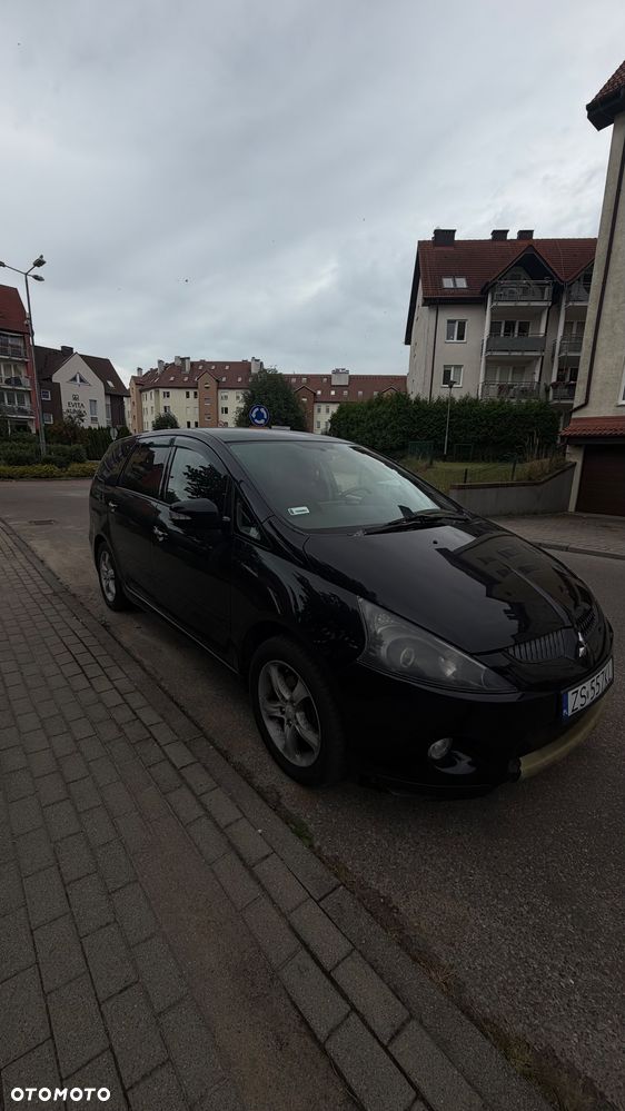 Mitsubishi Grandis 2.0 DID Instyle - 2