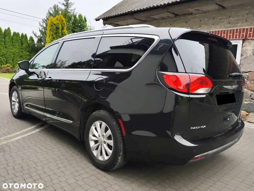 Chrysler Pacifica 2019