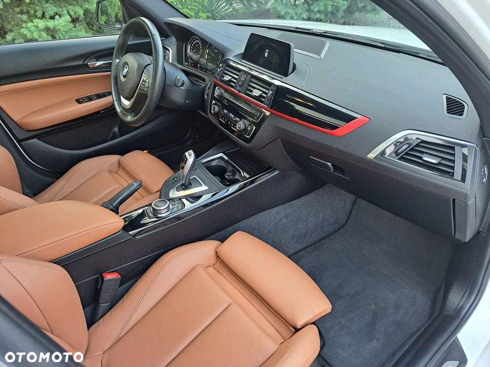 BMW Seria 1 120d Sport Line Shadow sport - 27