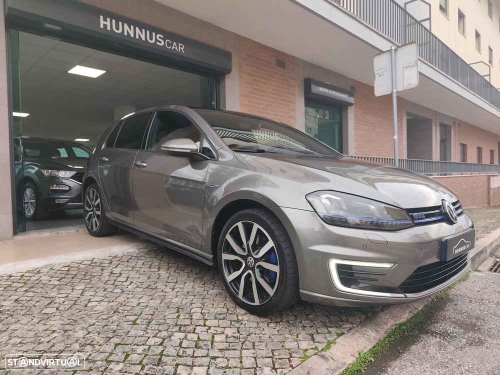 VW Golf 1.4 GTE Plug-In-Hybrid DSG - 1