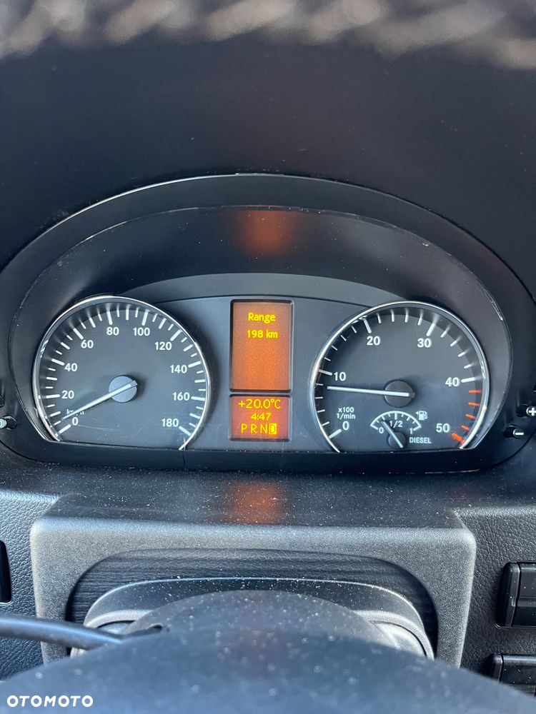 Mercedes-Benz Sprinter - 36