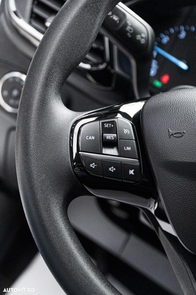 Ford Fiesta 1.1 Trend Connected - 18
