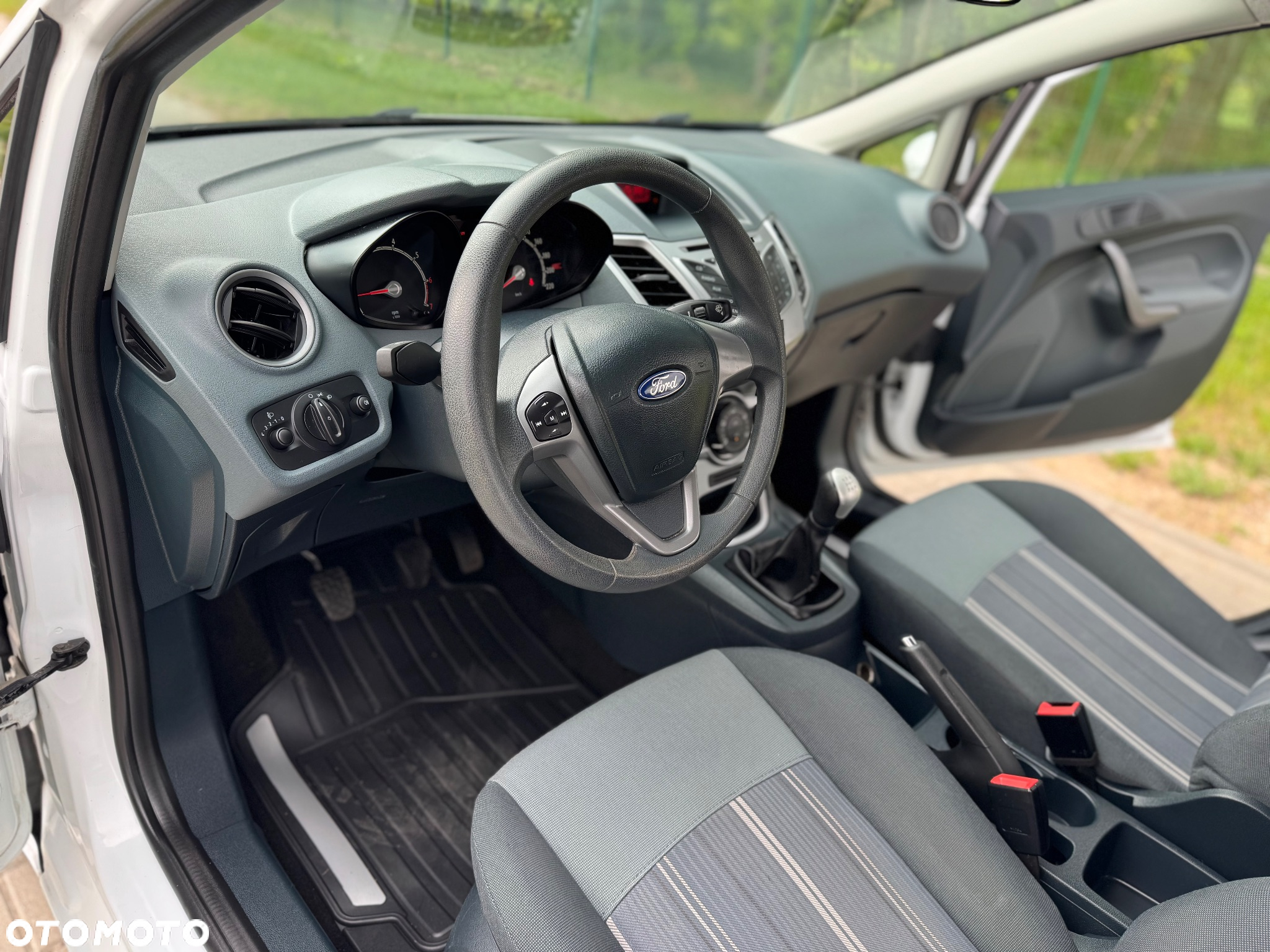 Ford Fiesta 1.25 Titanium - 23