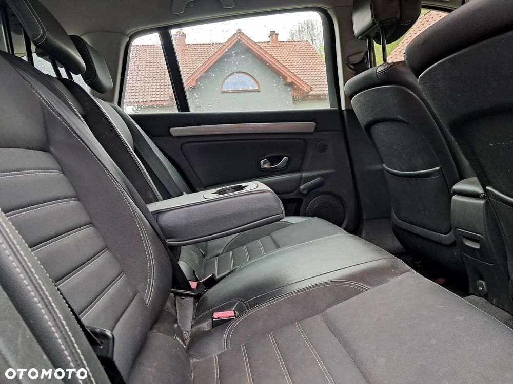 Renault Laguna - 8