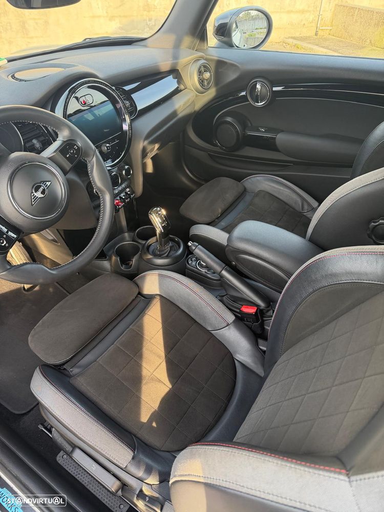 MINI Cabrio Cooper Auto - 7
