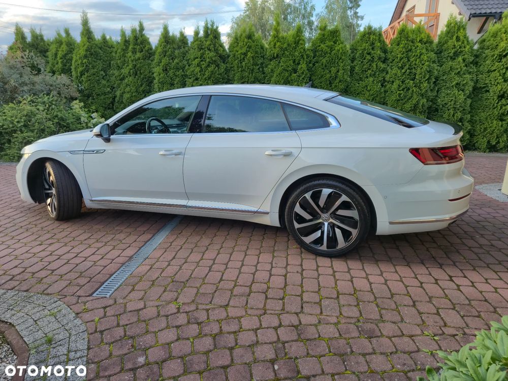 Volkswagen Arteon 2.0 TDI SCR R-Line DSG - 2