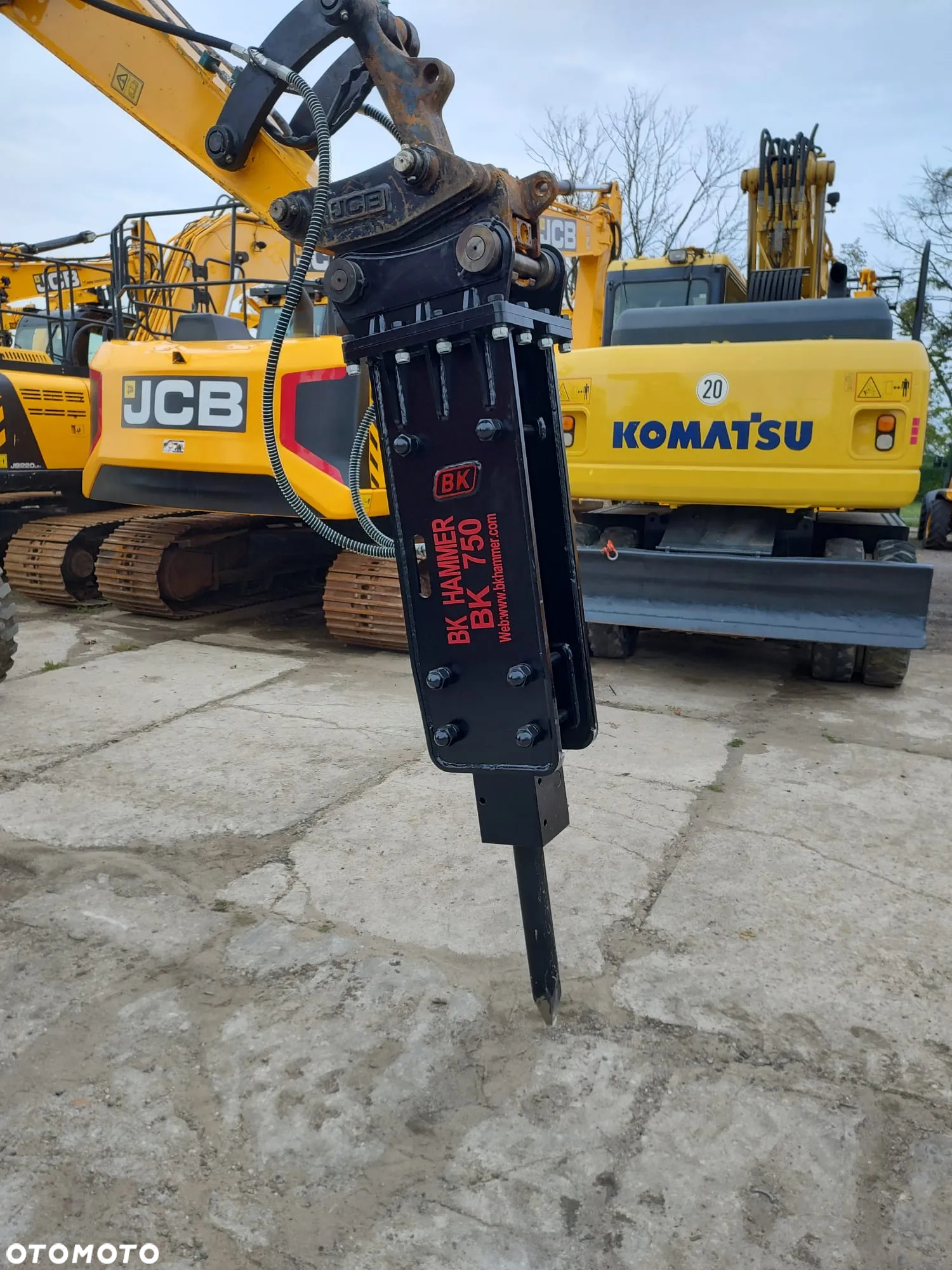 Młot hydrauliczny wyburzeniowy BK HAMMER 750 JCB 3CX 4CX - 8