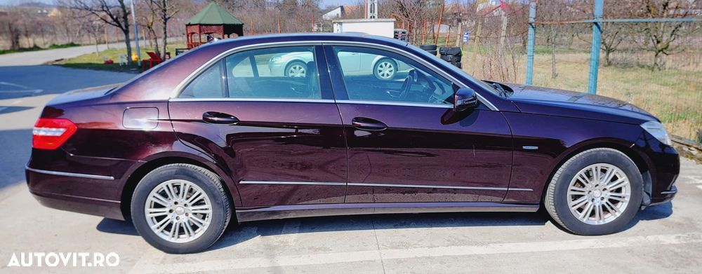 Mercedes-Benz E - 5