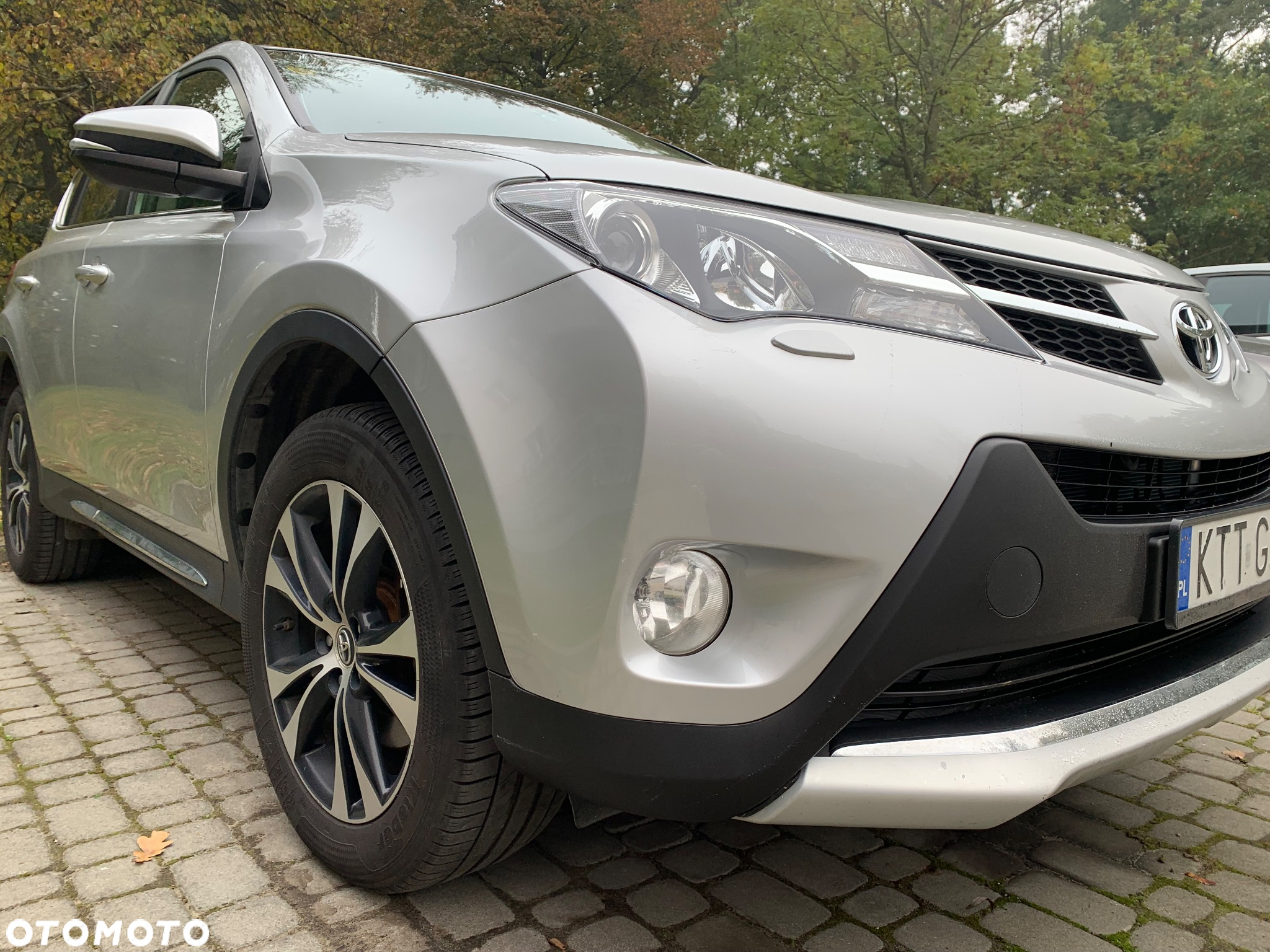 Toyota RAV4 2.0 D-4D Premium - 8