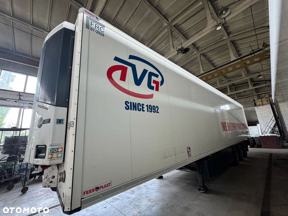 Schmitz Cargobull SCB3 S3B Thermo King SLXi 300