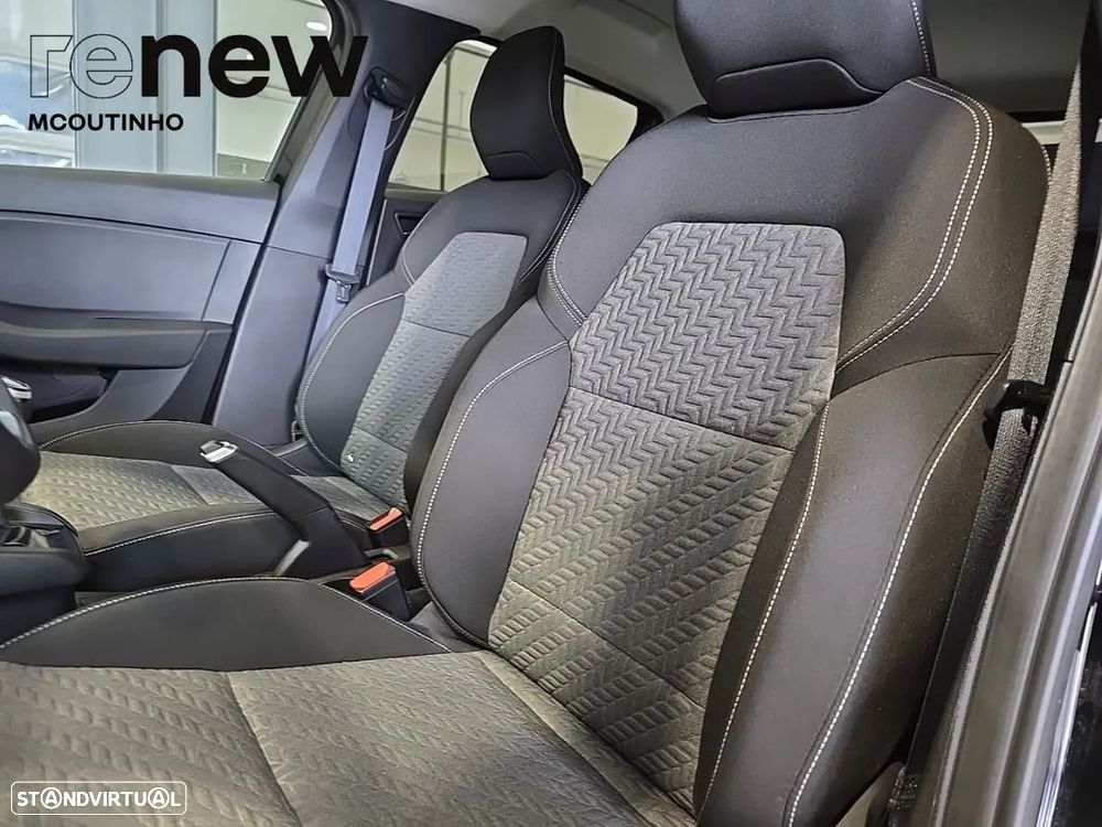 Renault Clio 1.0 TCe Evolution - 10