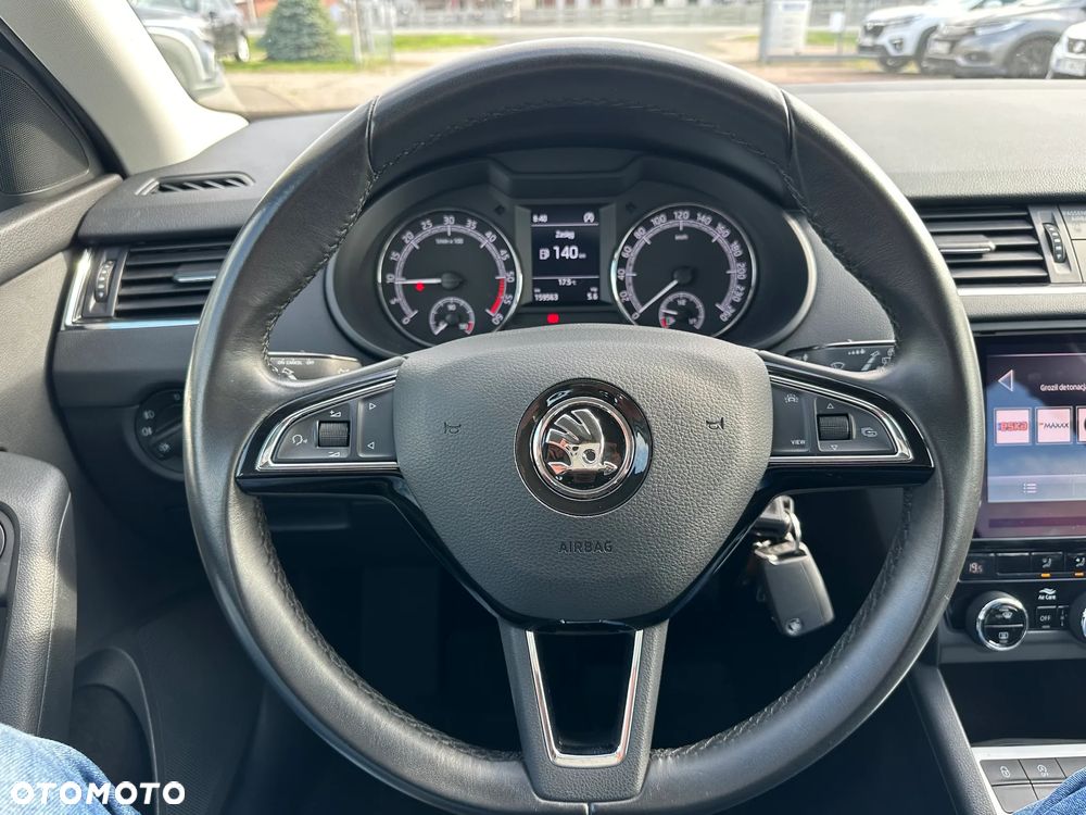 Skoda Octavia 2.0 TDI Clever - 9