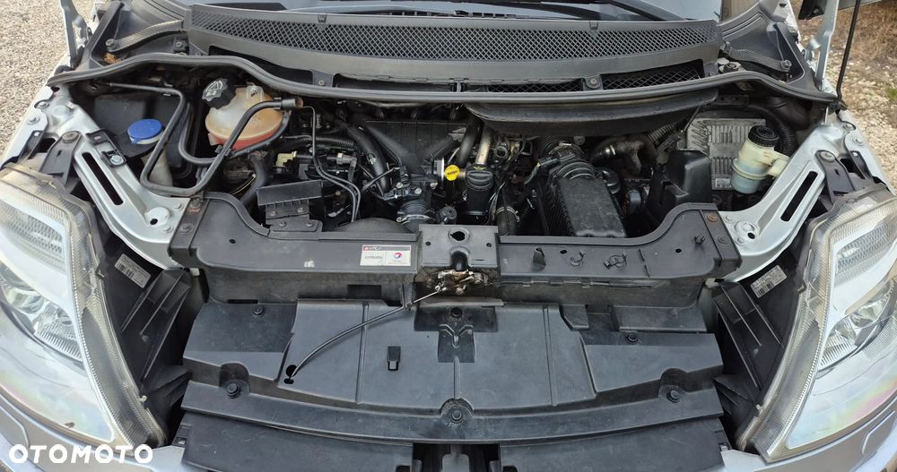 Citroën C8 2.0 HDi Confort - 18