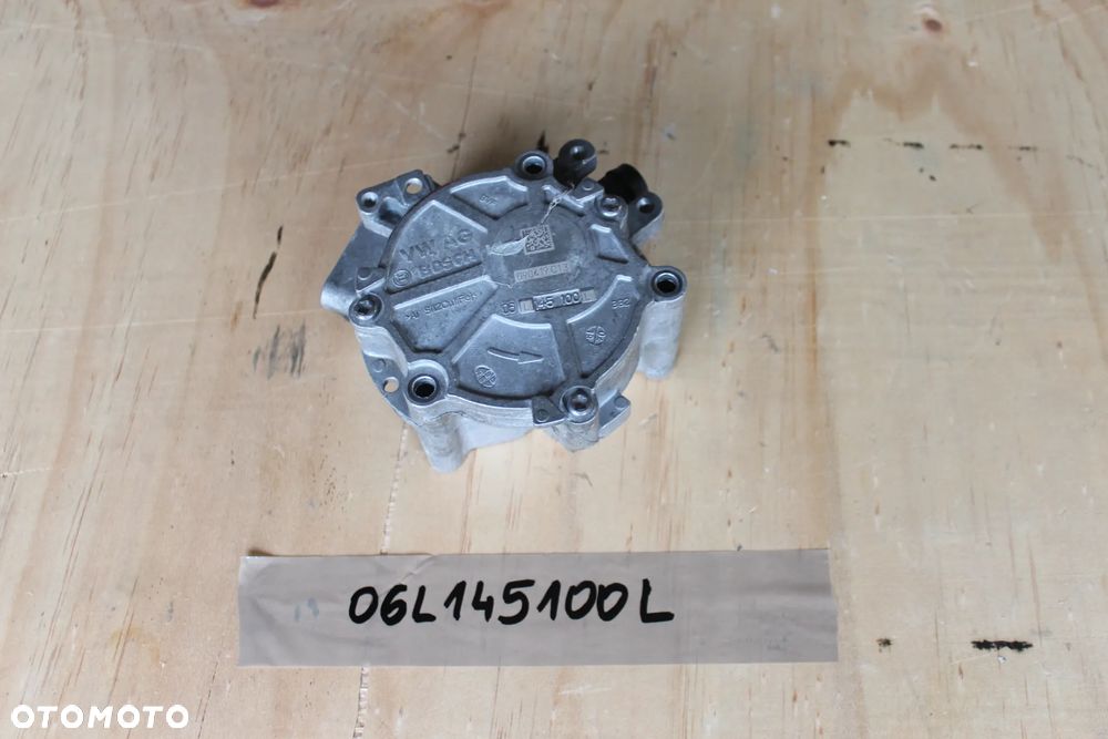 POMPA VACUM VW GOLF VII R AUDI S3 2.0 TSI 06L145100L 2019 - 1