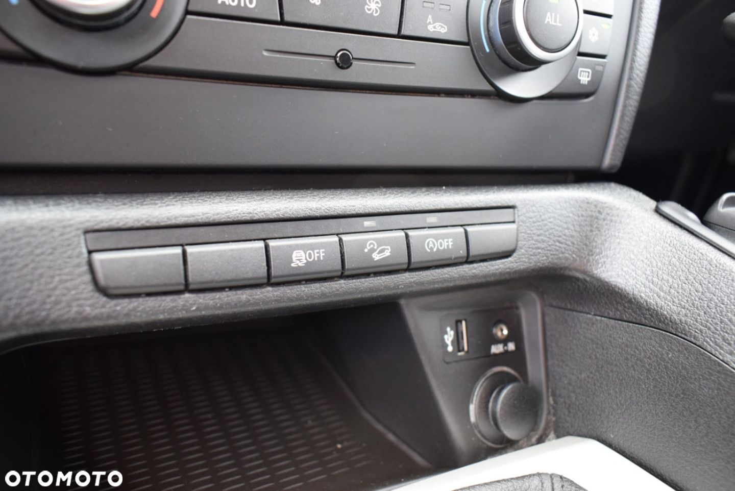 BMW X1 - 30