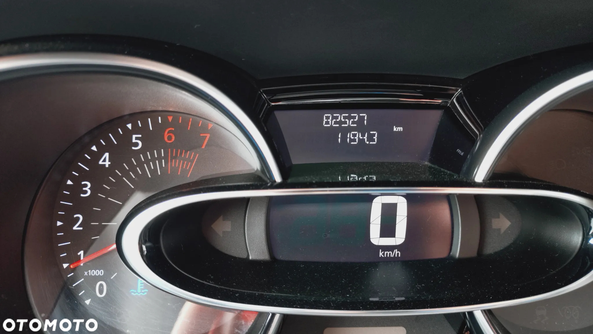 Renault Clio 0.9 Energy TCe Limited - 13