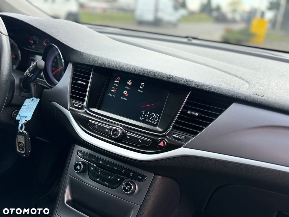 Opel Astra - 17