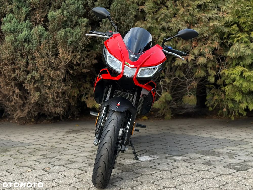 Aprilia Tuono - 8