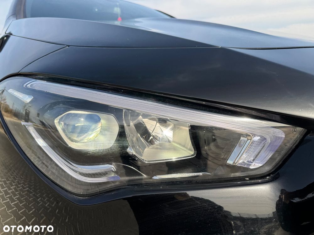 Mercedes-Benz CLA 250 7G-DCT AMG Line - 12