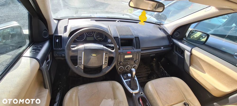 Land rover Freelander II 2,2 td4 Częsci blacharskie mechaniczne lrc 797 - 4