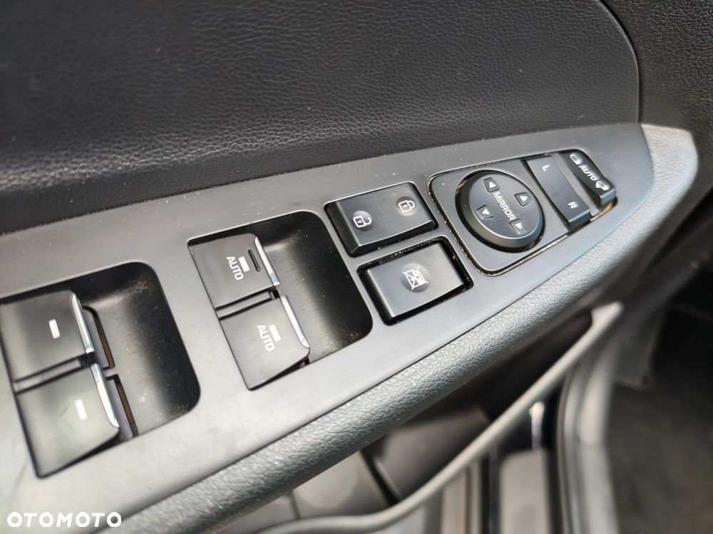 Hyundai Tucson - 38
