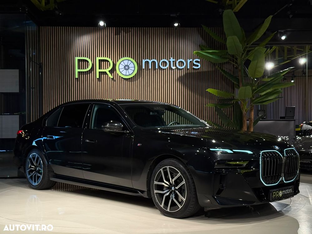 BMW Seria 7 - 8