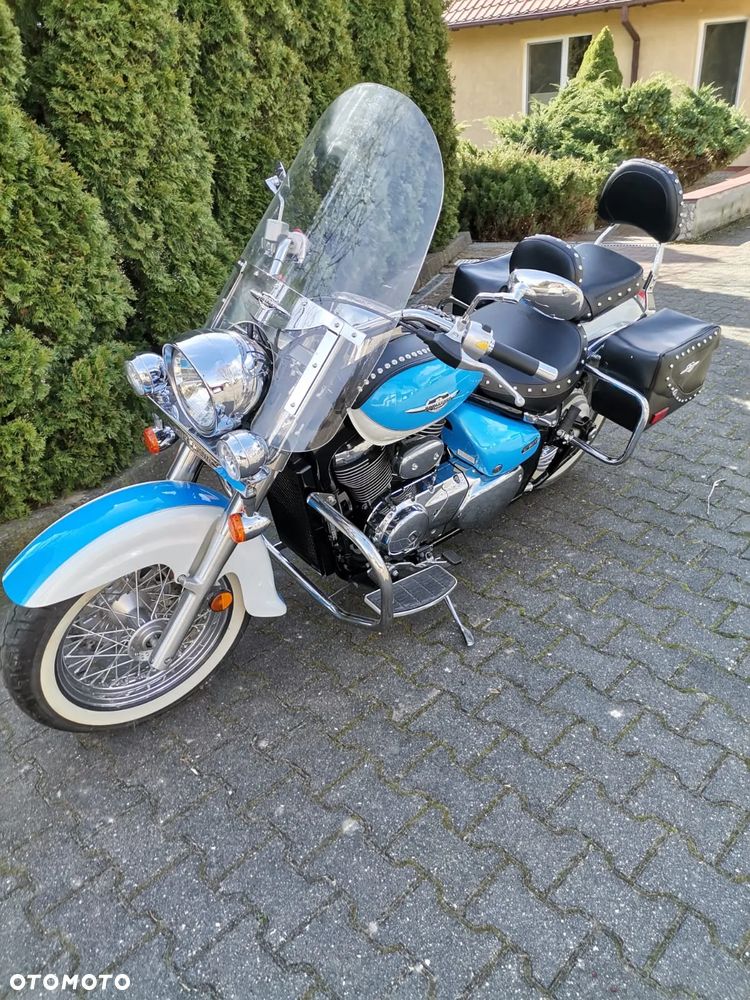 Suzuki VL 800 Volusia - Boulevard C50 - 2