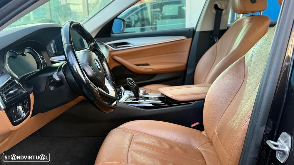 BMW 530 e iPerformance Line Luxury - 7