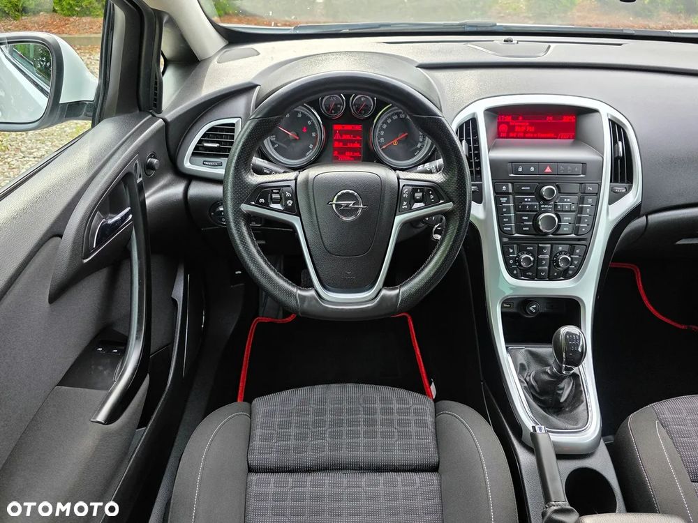 Opel Astra - 24