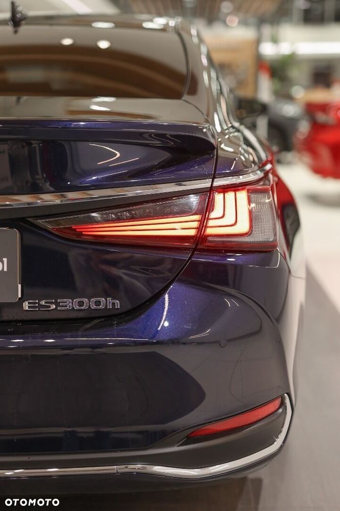 Lexus ES - 31