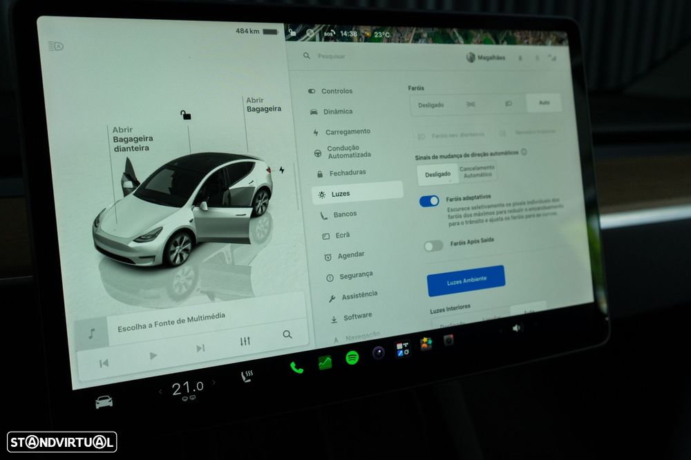 Tesla Model Y Long Range Tração Integral - 18