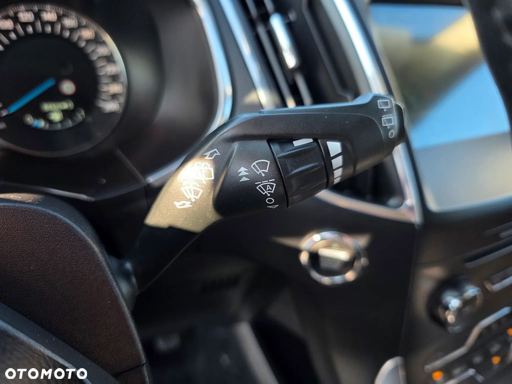 Ford S-Max 2.0 TDCi Titanium - 19