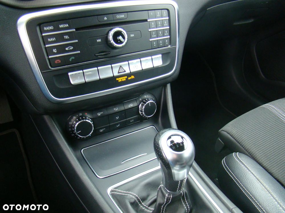 Mercedes-Benz CLA - 31