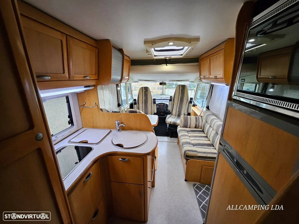 Hymer B Classic 655 CAMA FRANCESA + BASCULANTE - 29